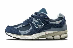 New Balance 2002R - Protection Pack Navy Grey M2002RDK