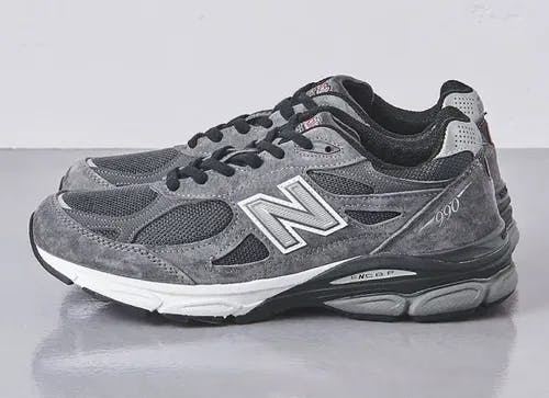 united-arrow-and-sons-new-balance-990v3-made-in-usa-grey-m990ua3.webp